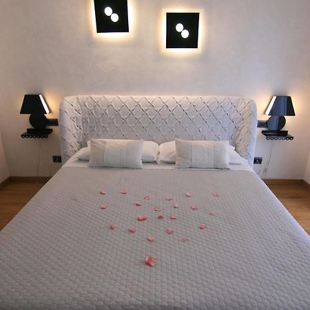 Experience Design Bed&Show Milan Bagian luar foto