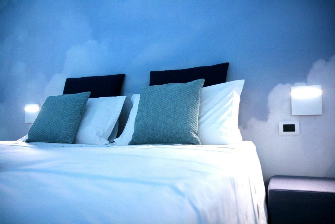 Experience Design Bed&Show Milan Bagian luar foto